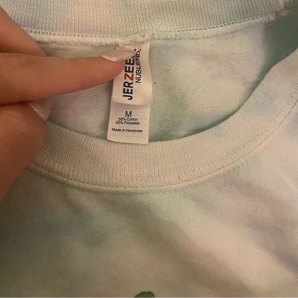 AXID, Alpha Xi Delta Cropped Sweatshirt - Picture 4 of 4